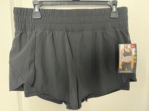 NWT Avia Bike Liner Running Shorts Black Medium Moisture Wicking Zipper Pocket